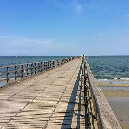 Apartment 2 Bedroom Lovely In Igea Marina Bellaria-Igea Marina
